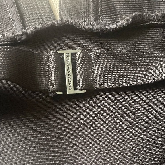 NEW BCBGMAXAZRIA Oralie Cutout Back Dress Black Bandage Style Mini Medium - Picture 10 of 10